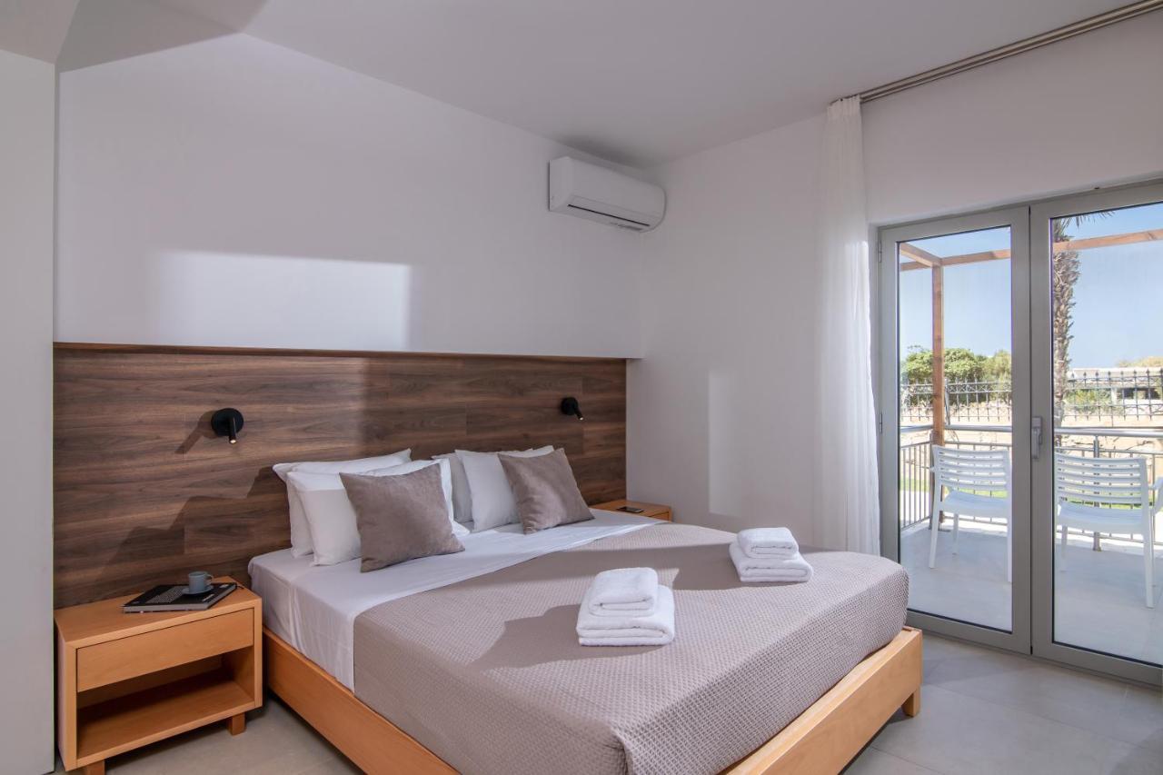 Ariadni Suites Картерос Екстериор снимка