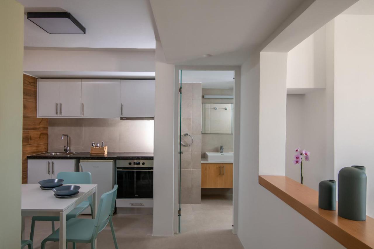 Ariadni Suites Картерос Екстериор снимка